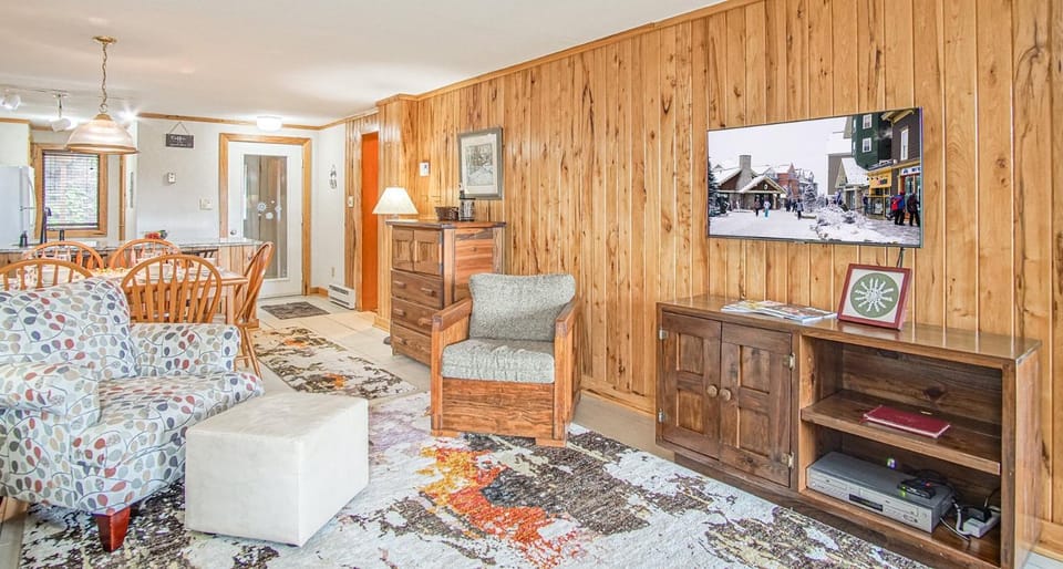 TV and multimedia, Living room