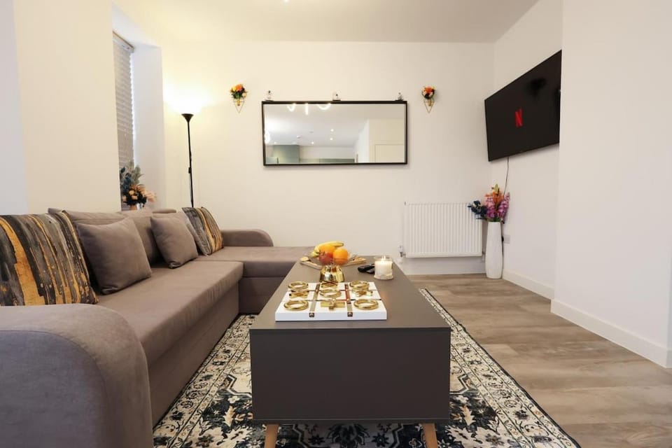 Newly Built Modern & Central 2-Bedroom & 2-Bathroom Apartment Apartment in Cardiff