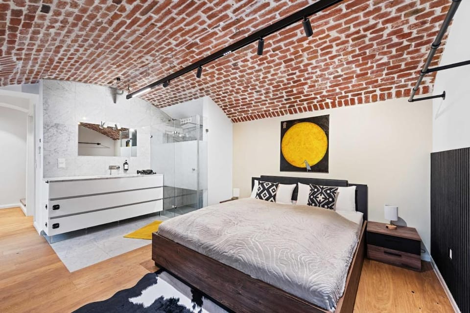 Industrialist - Design Suite in Central Vienna Apartment in Vienna