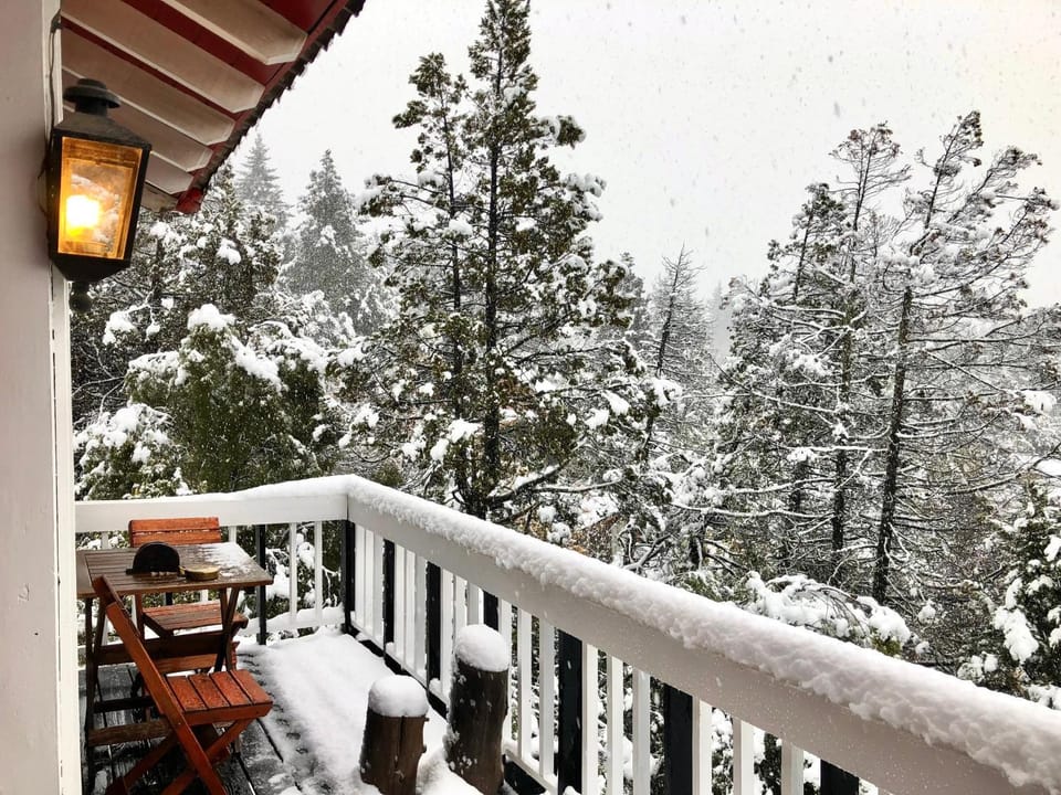 Winter, View (from property/room), Balcony/Terrace