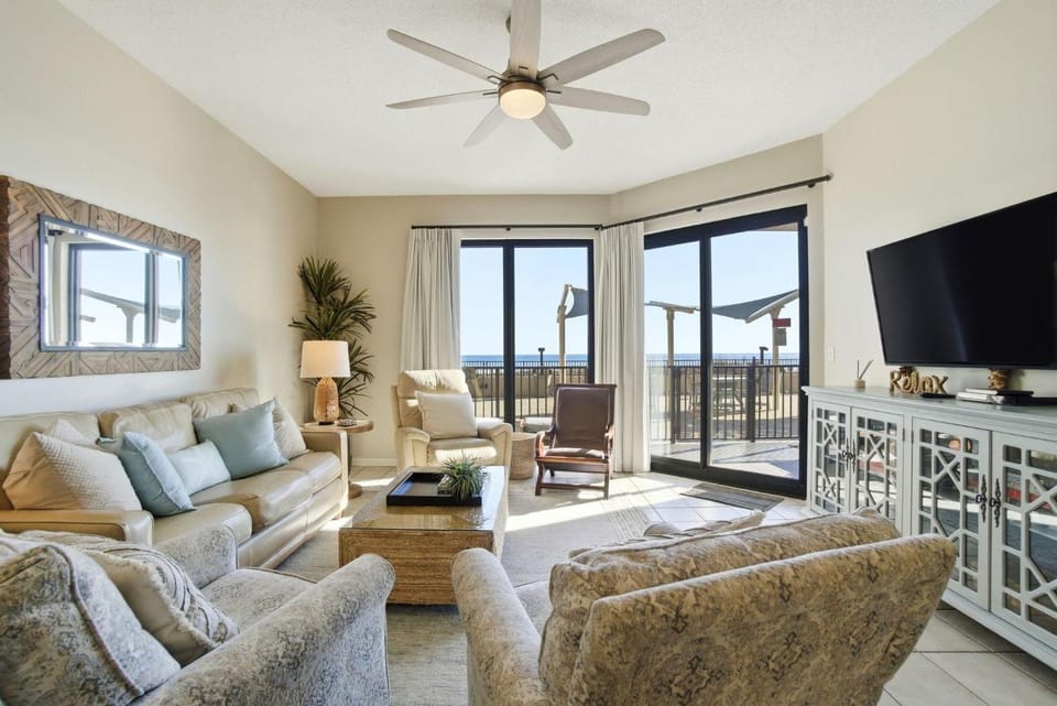 Phoenix X 114 House in Ono Island