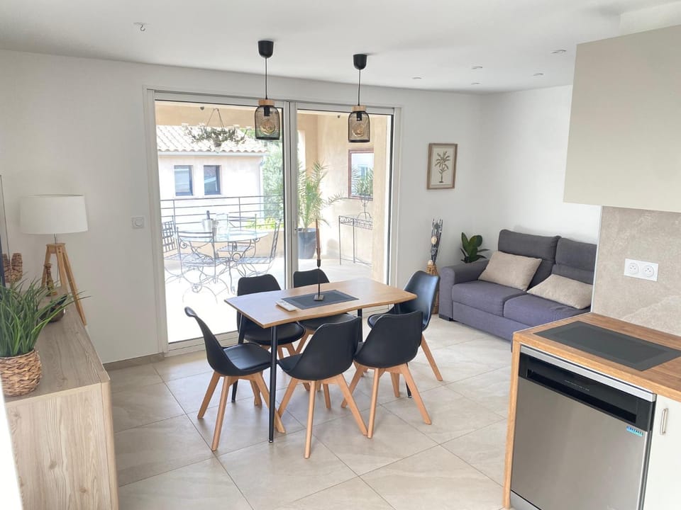 Duplex Sanary avec terrasses Apartment in Sanary-sur-Mer