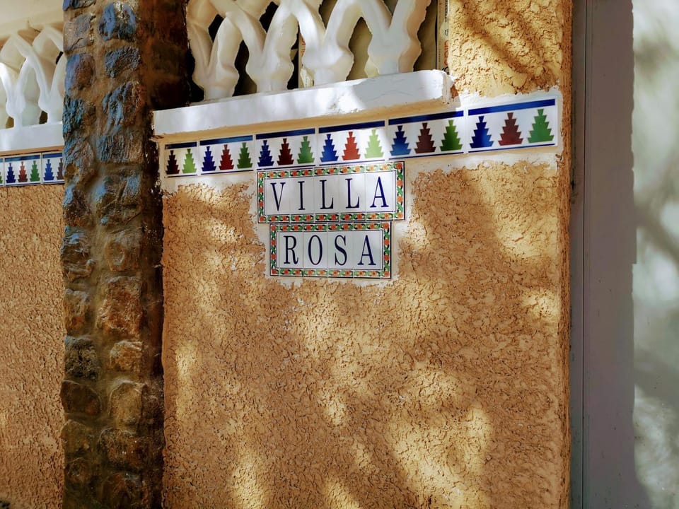 Villa Rosa Villa in Algeria