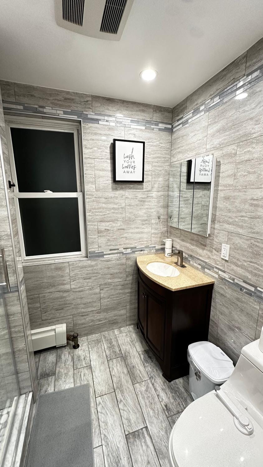 Cozy 2-Person Apartment Near JFK Airport & Shopping Area Apartment in Woodhaven