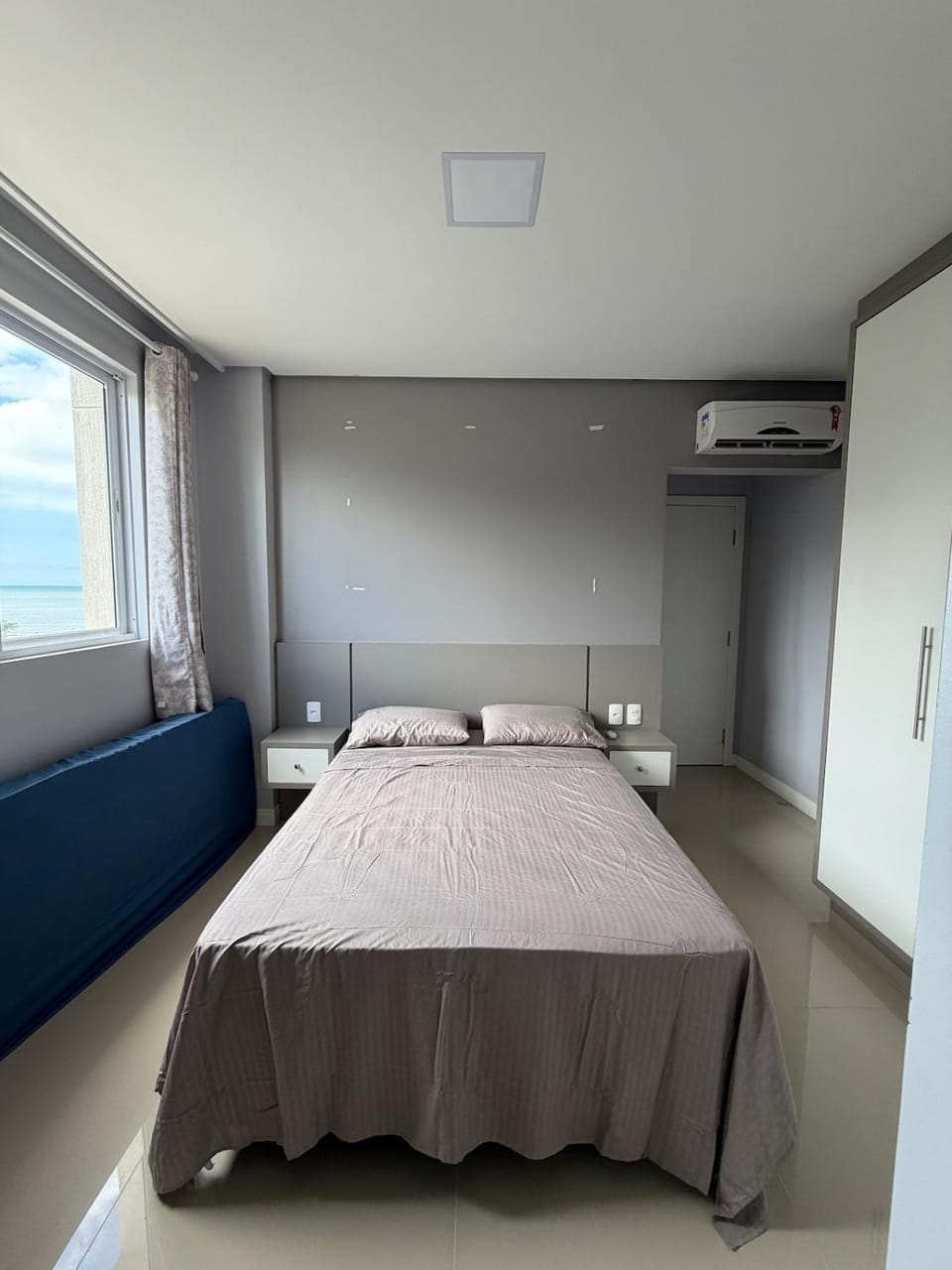 3-bedroom apartment one block from the sea Apartment in Porto Belo