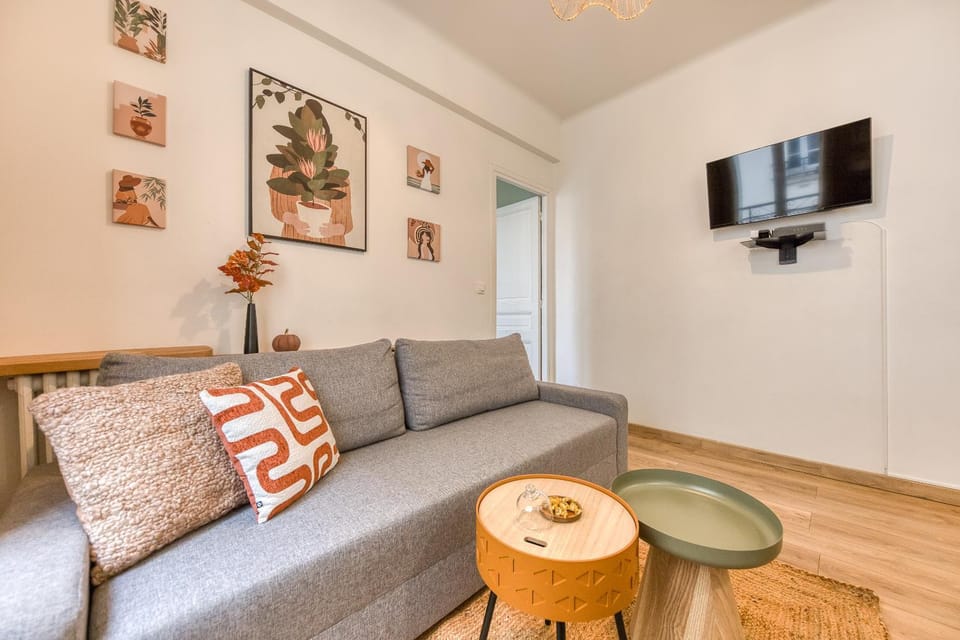 Communal lounge/ TV room, TV and multimedia, Living room, Seating area