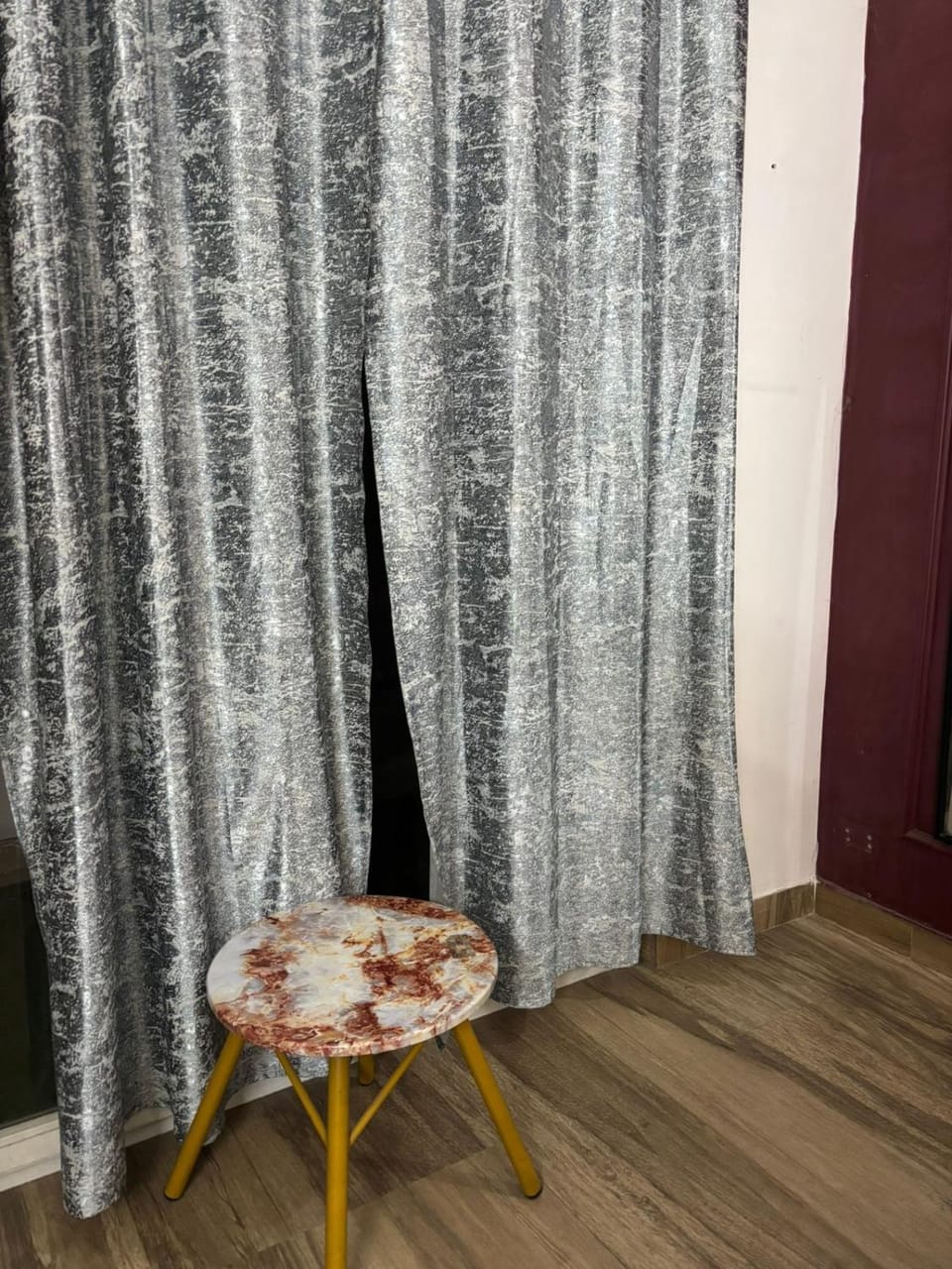 Swayantra nook Apartment in Uttar Pradesh