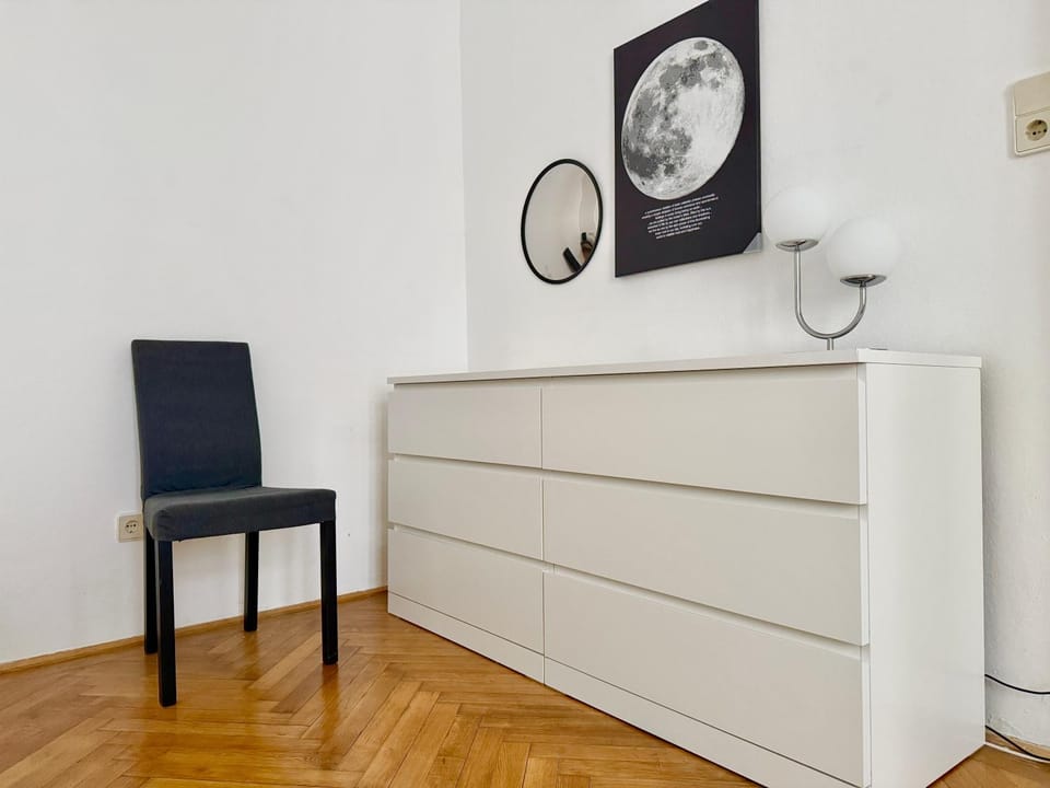 Stylish Cosy 2 Bedroom Apartment with Free Parking Apartment in Vienna