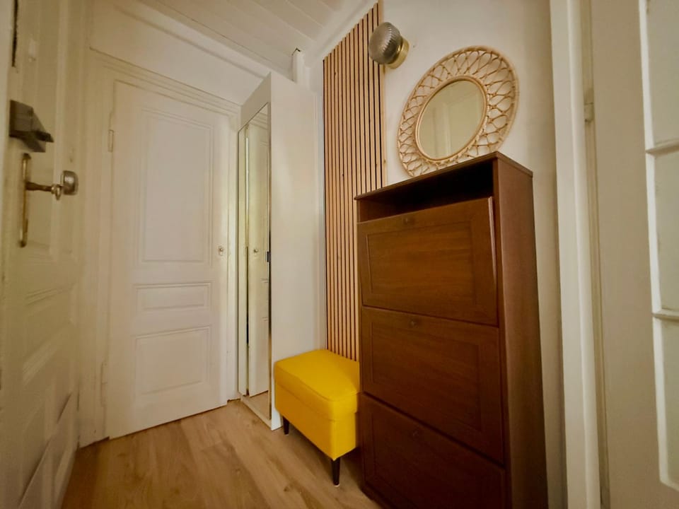 Stylish Cosy 2 Bedroom Apartment with Free Parking Apartment in Vienna