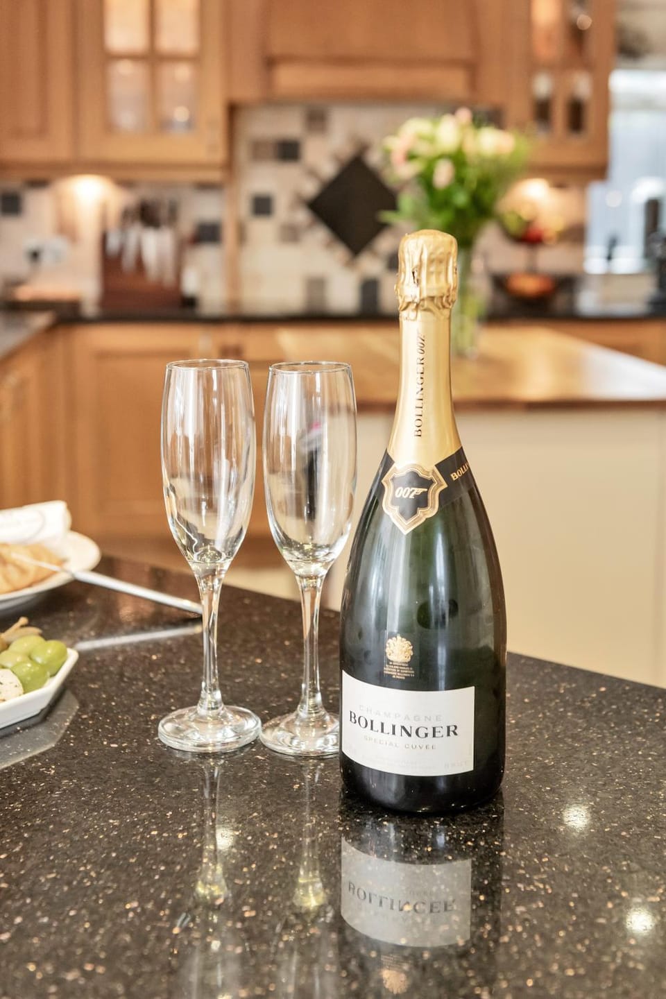 Kitchen or kitchenette, Alcoholic drinks