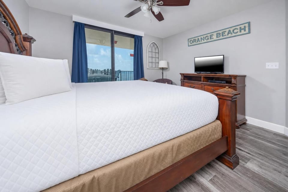 Phoenix East 706 Apartment in Orange Beach
