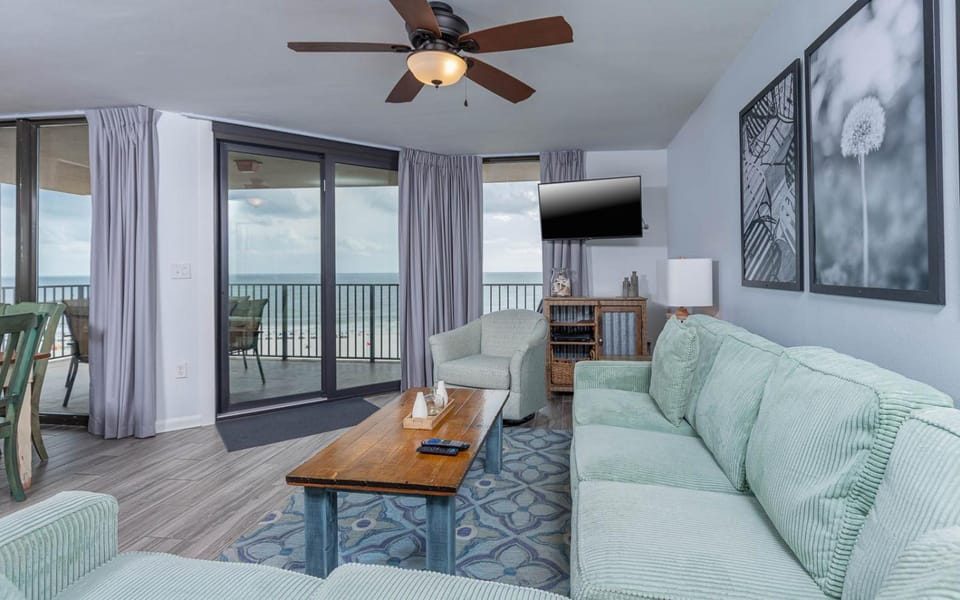 Phoenix East 711 Apartment in Orange Beach