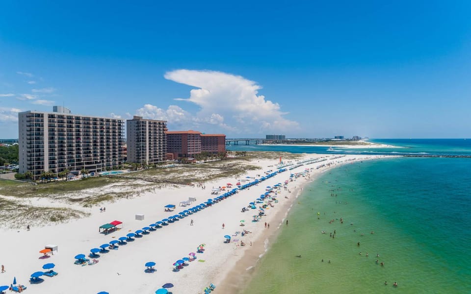 Phoenix East 808 Apartment in Orange Beach