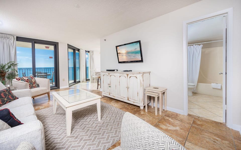 Phoenix East 908 Apartment in Orange Beach