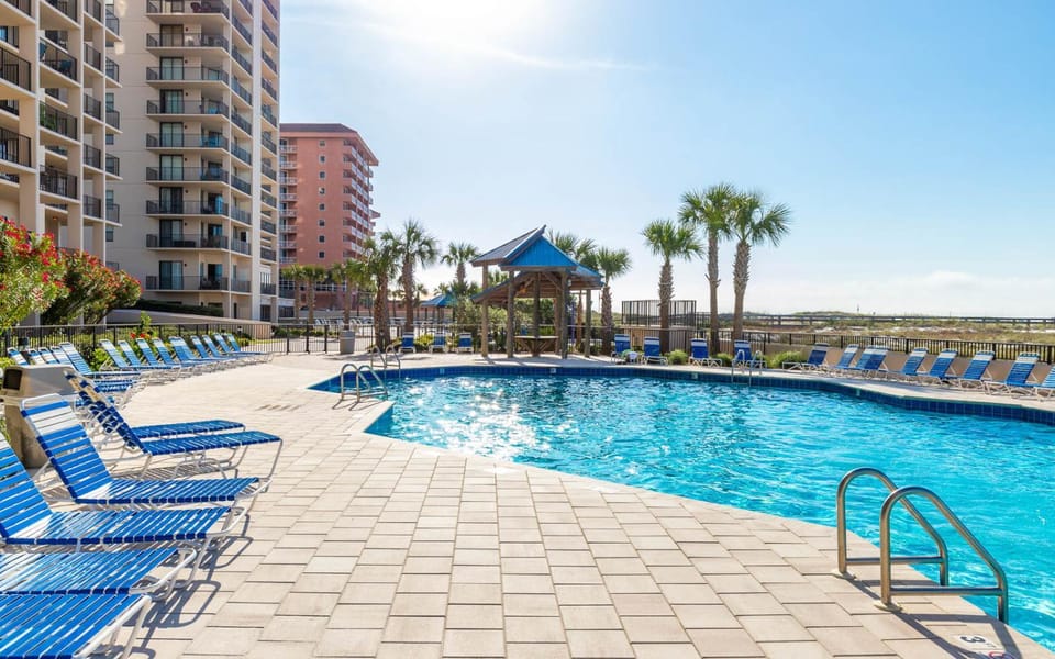 Phoenix East 901 Apartment in Orange Beach