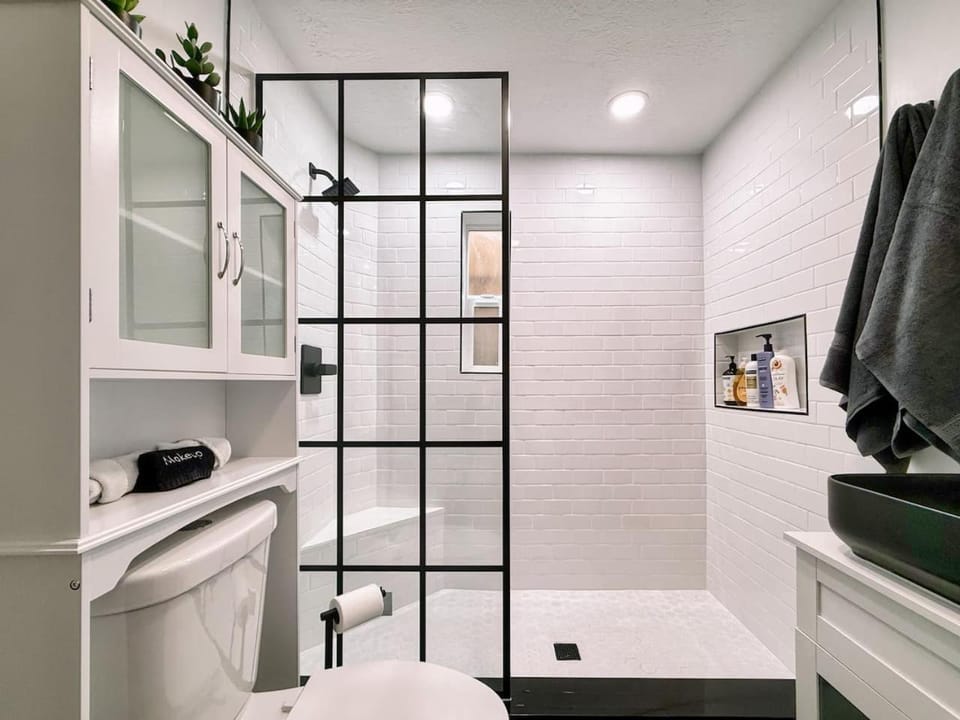 Sun & Snow Bungalow Remodeled Hot Tub W&D Vacation rental in Salt Lake City