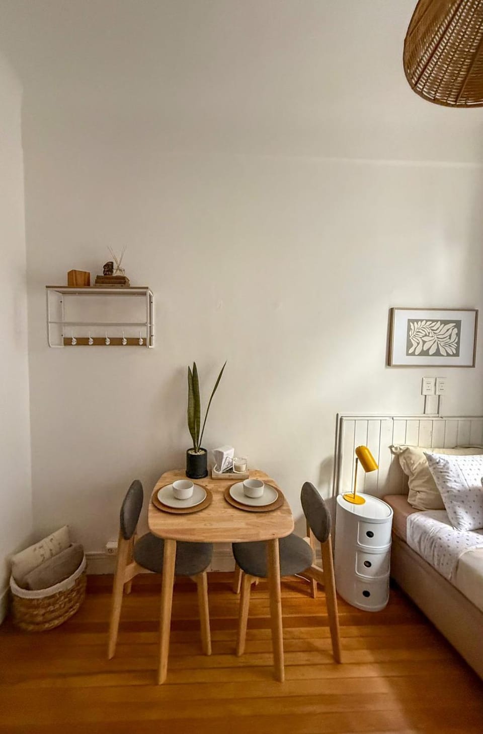 Monoambiente en Palacio Salvo, Corazón de Ciudad Vieja Apartment in Montevideo Department, Uruguay