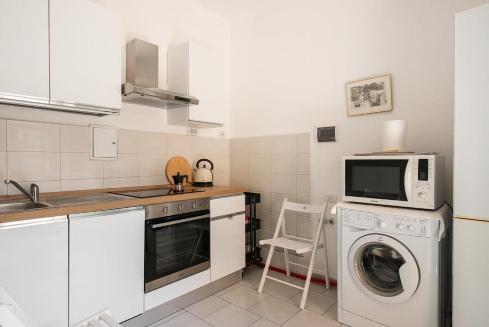 Kitchen or kitchenette, dishwasher, washing machine, kitchen