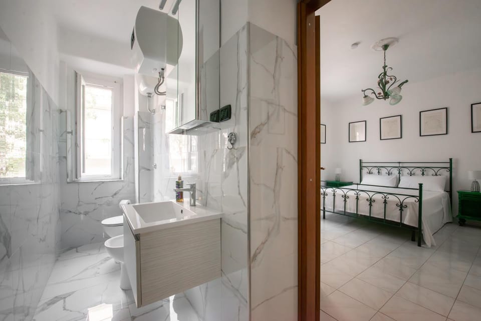 Bathroom, Bedroom