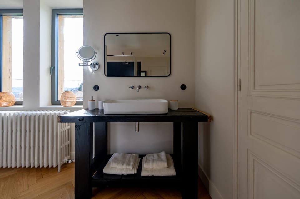 La Maison et l'Orangerie Bed and Breakfast in Auvergne-Rhône-Alpes