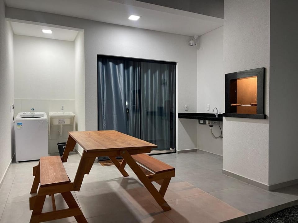 Modern, comfortable townhouse 350 meters from Praia Grande House in São Francisco do Sul
