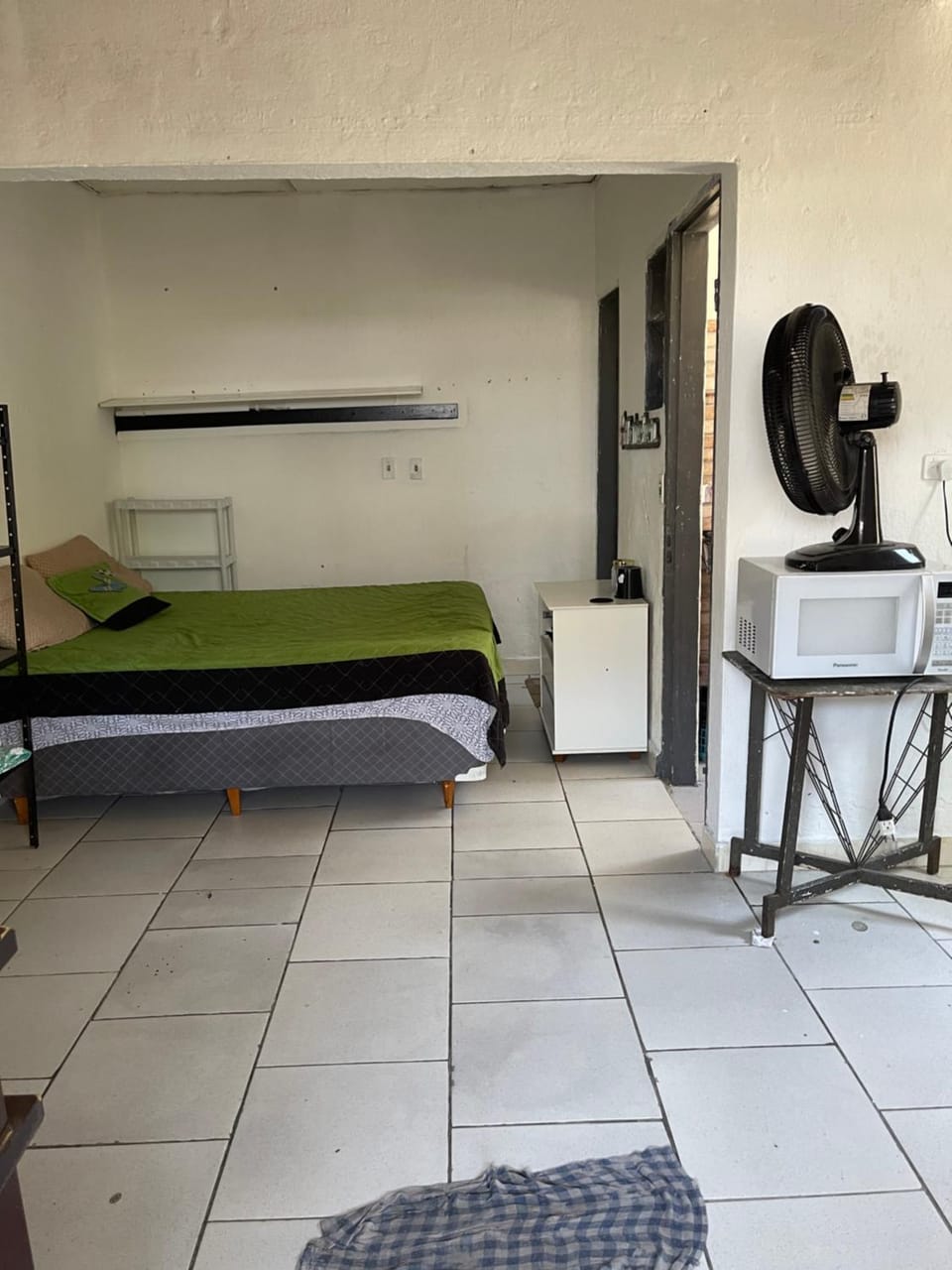 Kitnet temporada Guarujá House in State of São Paulo