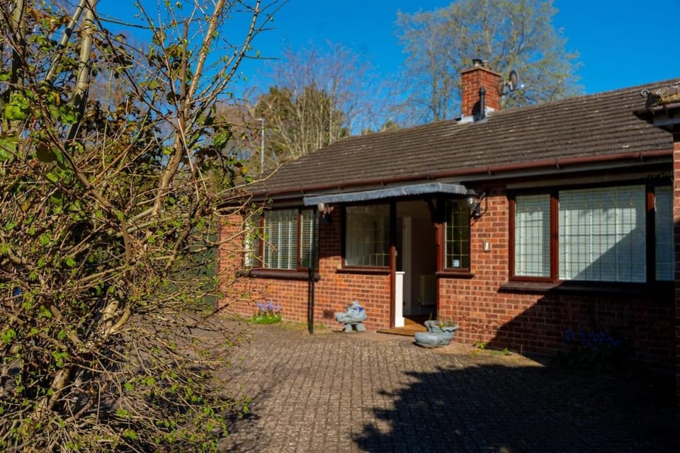 Aughamore Home House in Cambridge