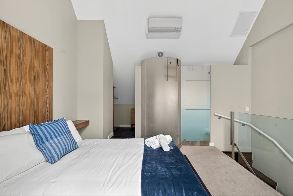 Alexis on Bourke Urban Escape Loft Apartment 2 Sleeps 4 Apartment in Surry Hills