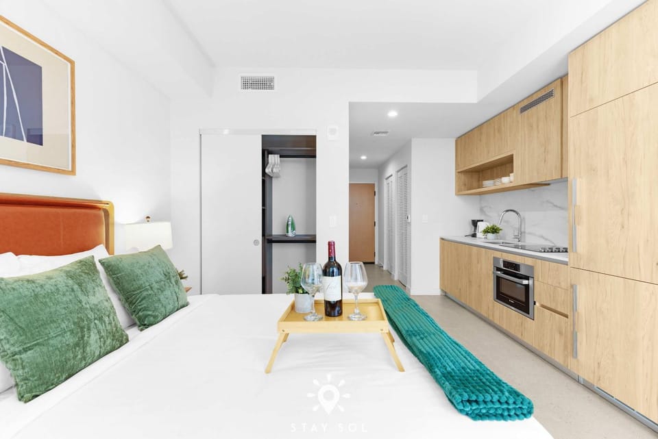Stylish Miami Studio Perfect for City Living Apartment in Miami