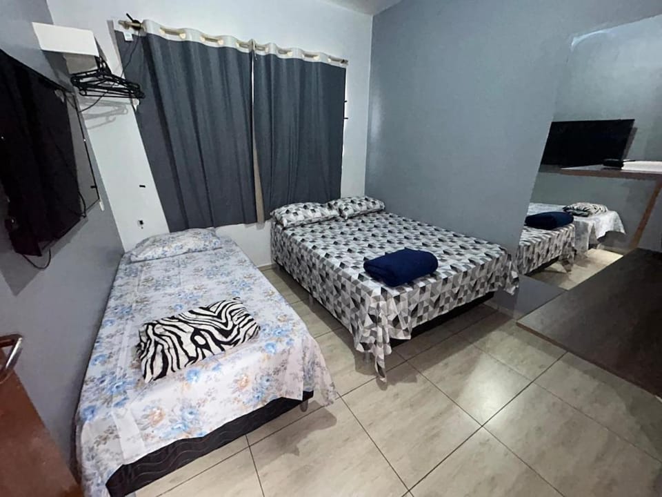 Casa-Apto com 04 Quartos - 1º PISO House in Palmas