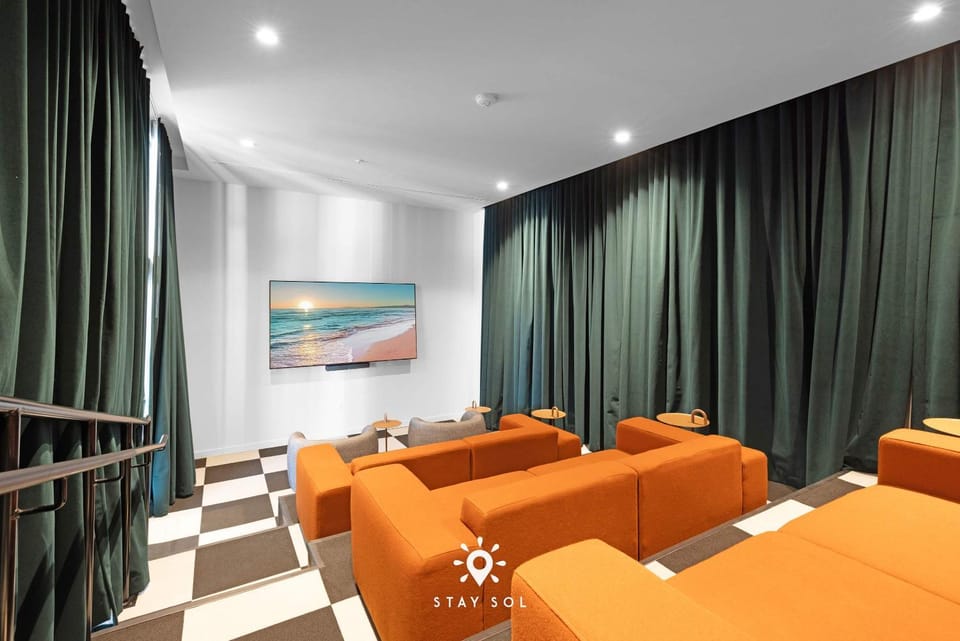 Downtown Retreat Pools Spa & Lounges Miami Apartment in Miami