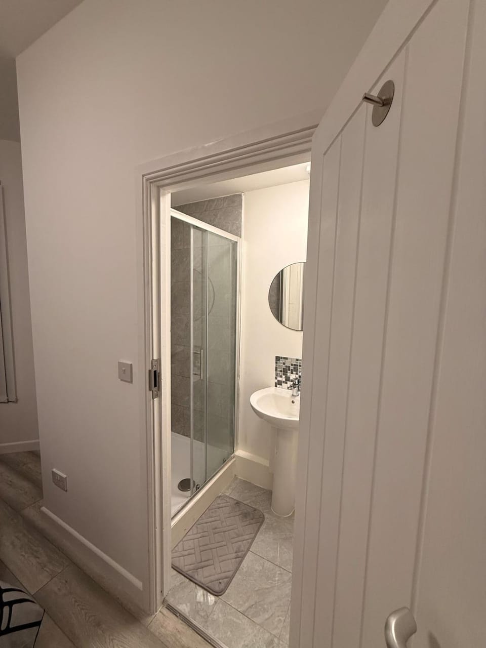 Stylish Dream Home with 4 En-Suite Bedrooms House in Liverpool