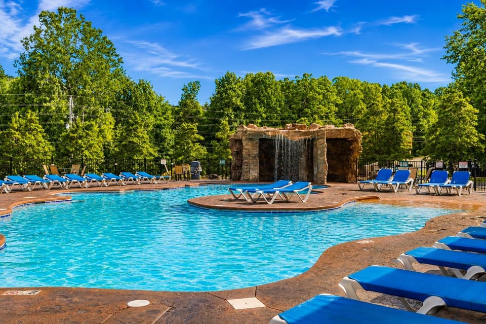Day, Garden view, Pool view, Swimming pool, sunbed