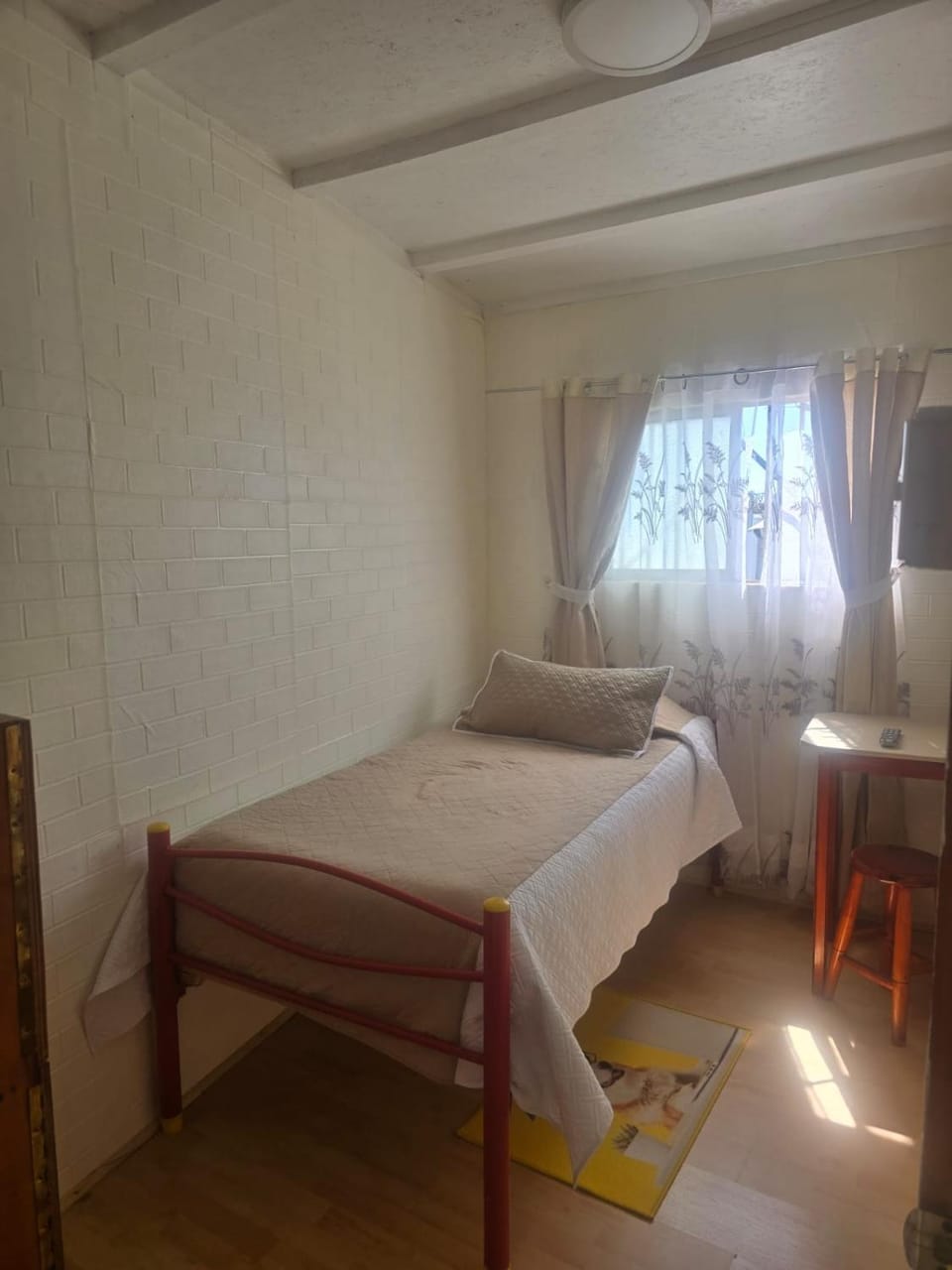 Andes Hostal Serena Bed and Breakfast in La Serena