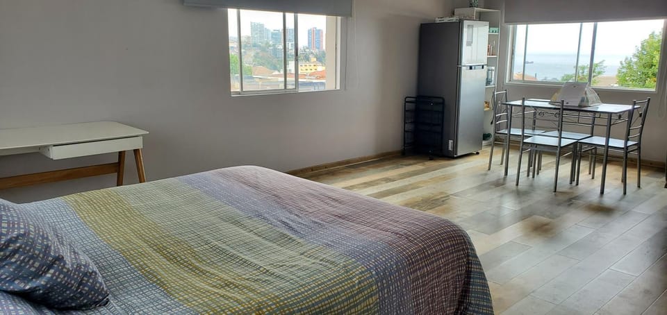 Habitación Amplia, exclusivo sector Recreo en Viña Vacation rental in Valparaiso