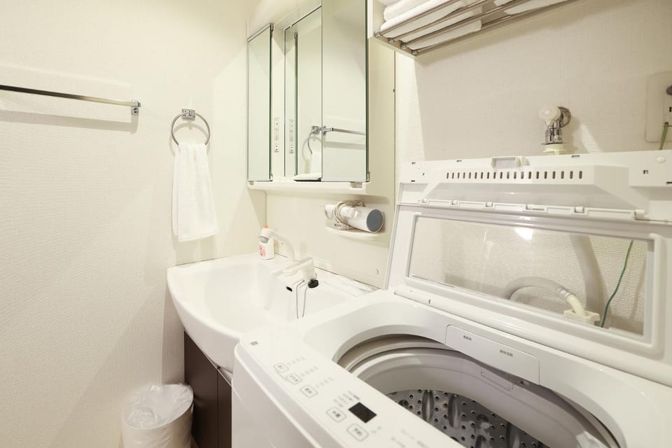 Bathroom, washing machine