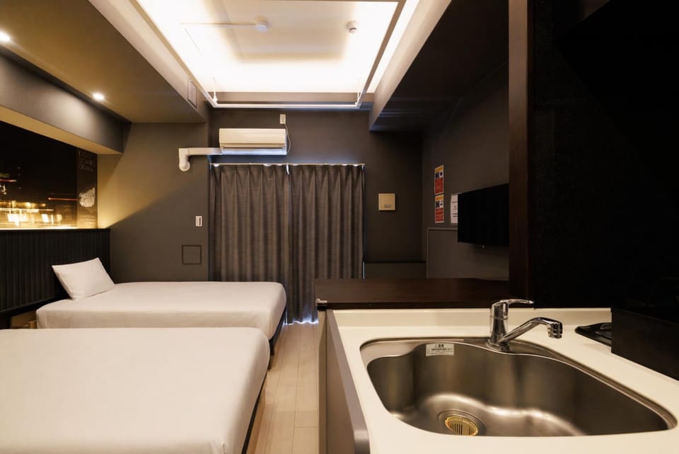 Kitchen or kitchenette, Living room