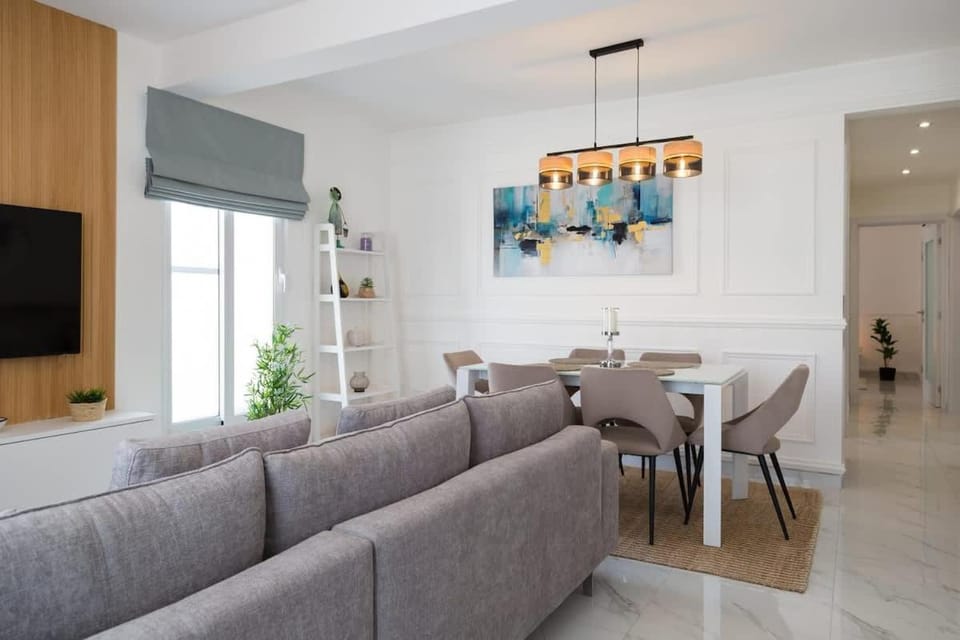 Discover Modern Luxury by the Sea Apartment in Sliema