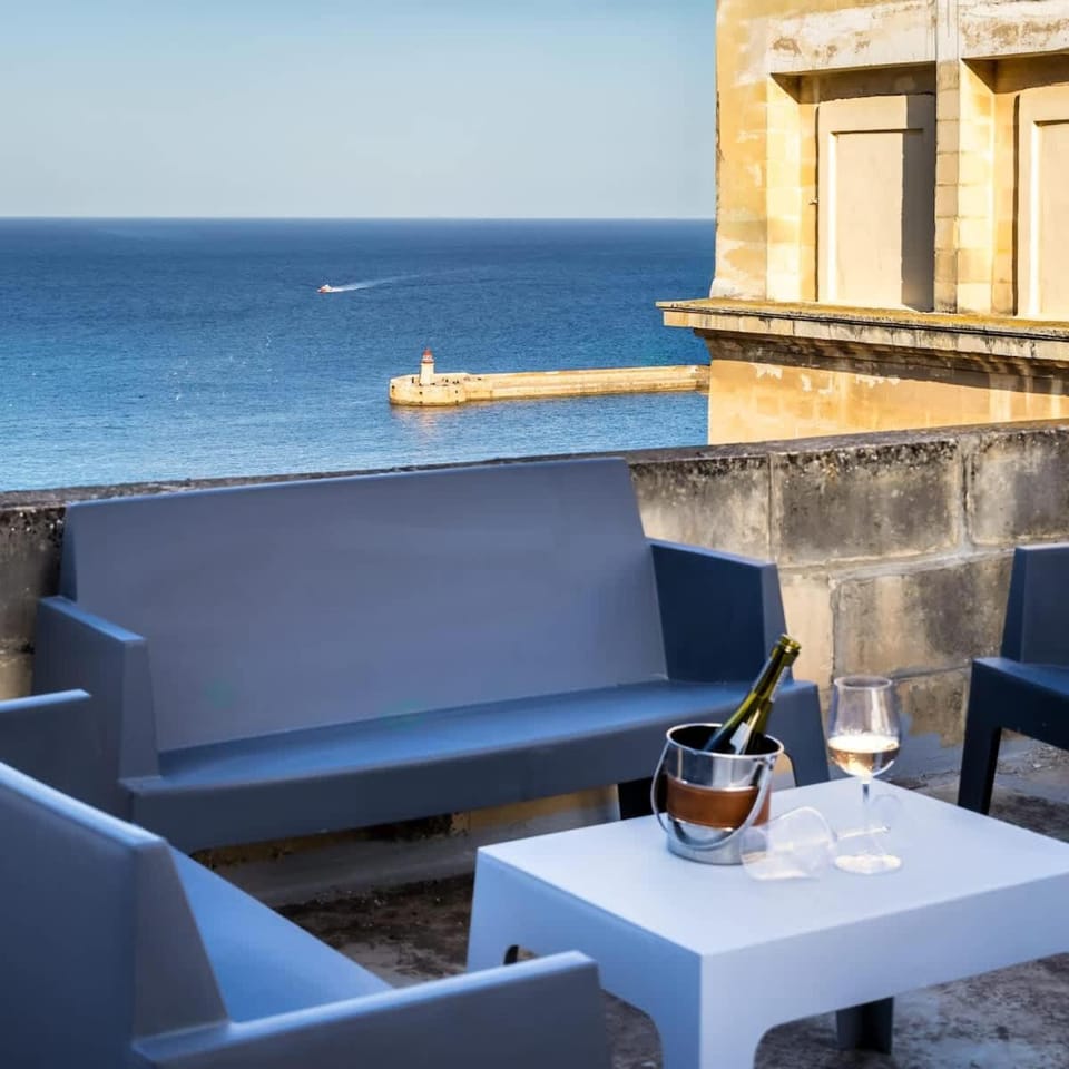 Discover A Hidden Gem In Valletta Apartment in Valletta
