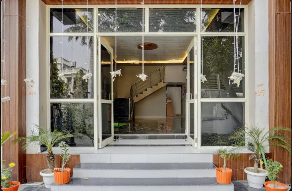 The Ambrosia Stay Hotel in Varanasi