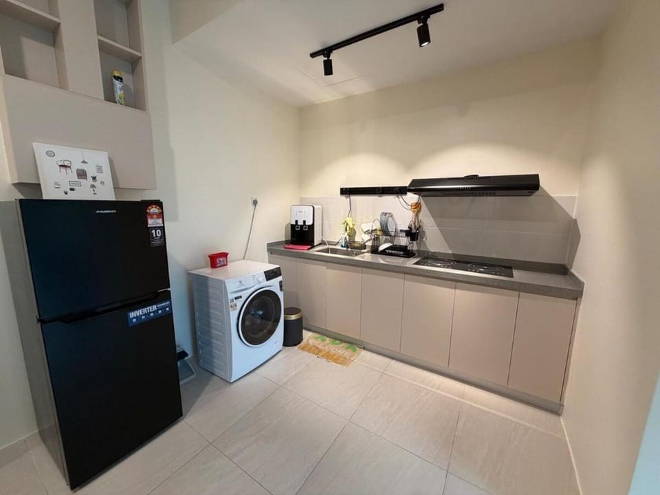 Kenny Hill Apartment, A perfect gateway 3R2B Apartment in Kuching