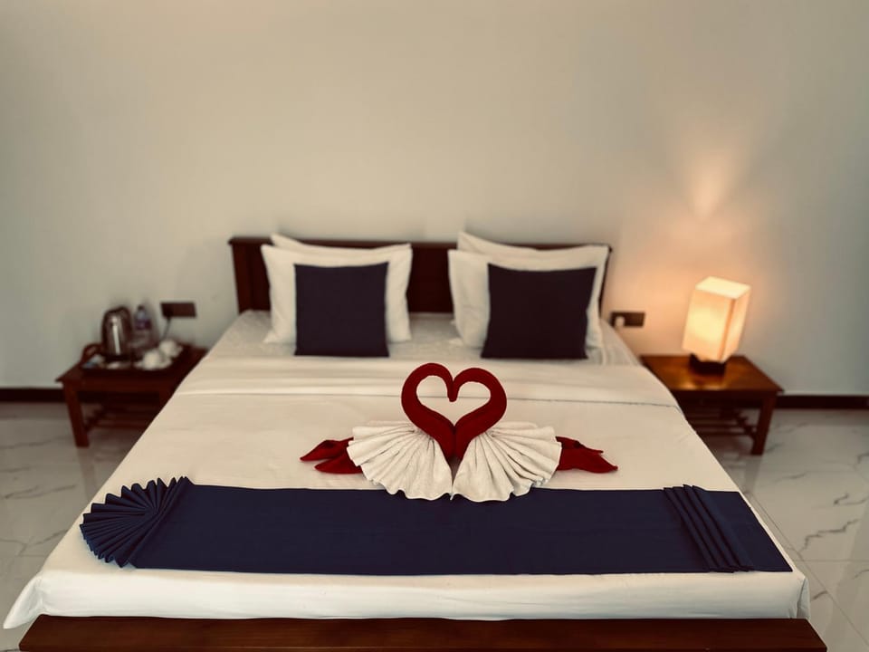 New Aqua Glory Bed and Breakfast in Negombo