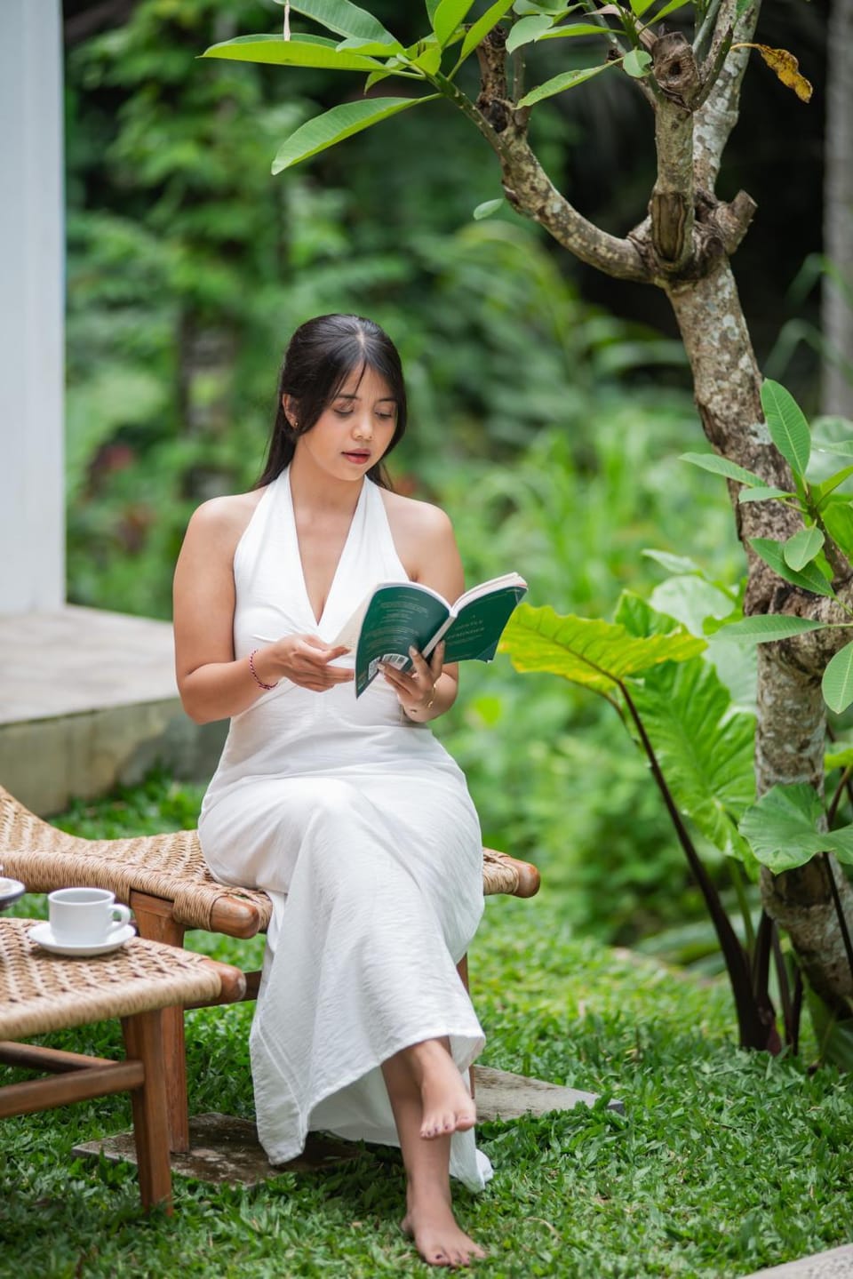 Day, People, Natural landscape, Garden, Guests, Garden view