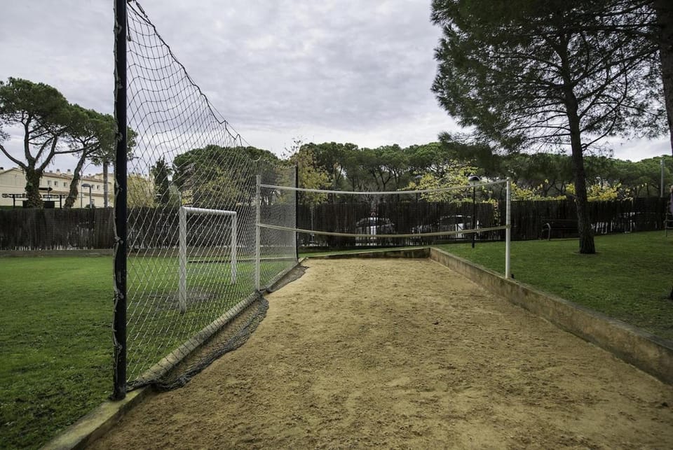 Apartamento con piscina y parking en Platja d'Aro Apartment in Platja d'Aro