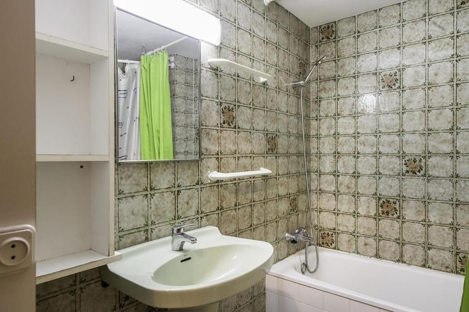 Apartamento con piscina y parking en Platja d'Aro Apartment in Platja d'Aro