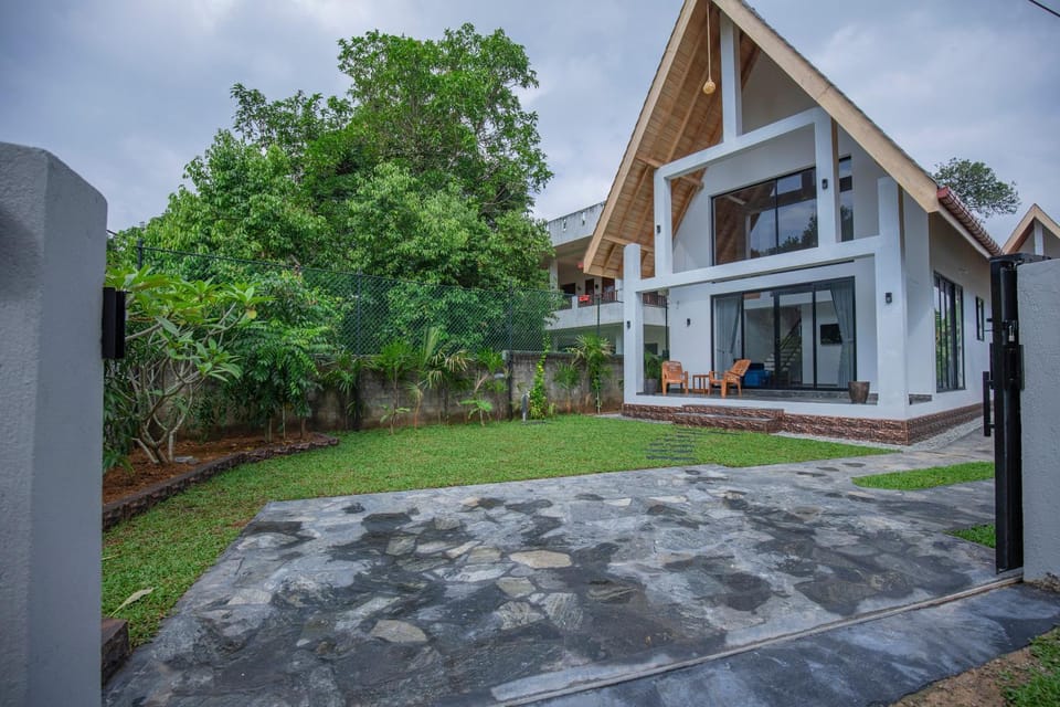 Property building, Garden view