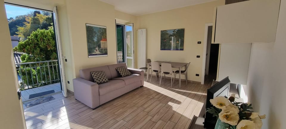 Arona Lake APT View Apartment in Arona