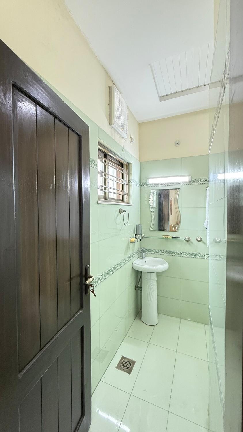 Mini Farmhouse House in Islamabad Capital Territory