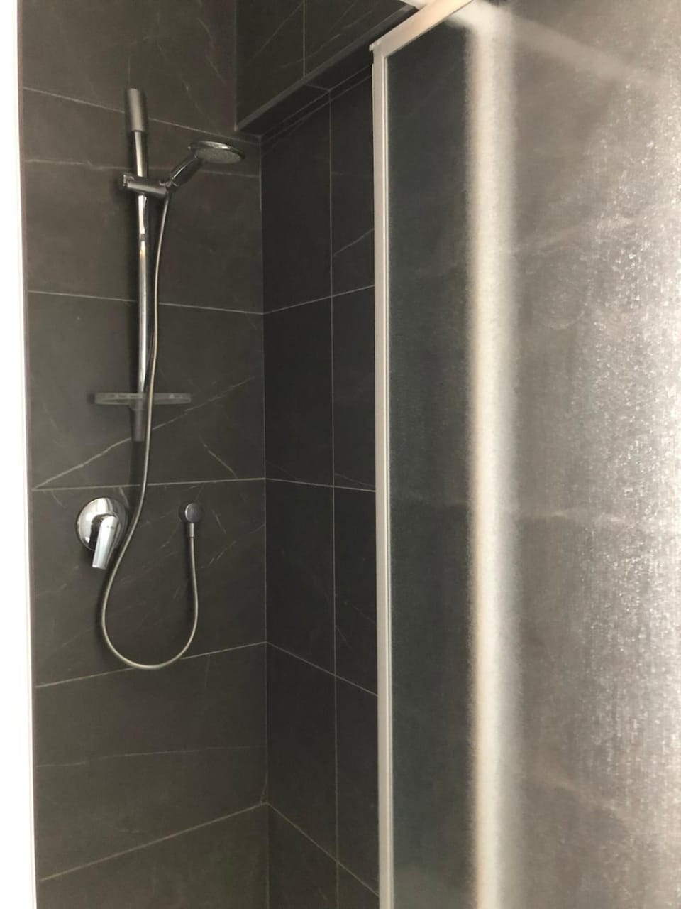 Signorile 2B central room with private bathroom and kitchenette Apartment in Bari