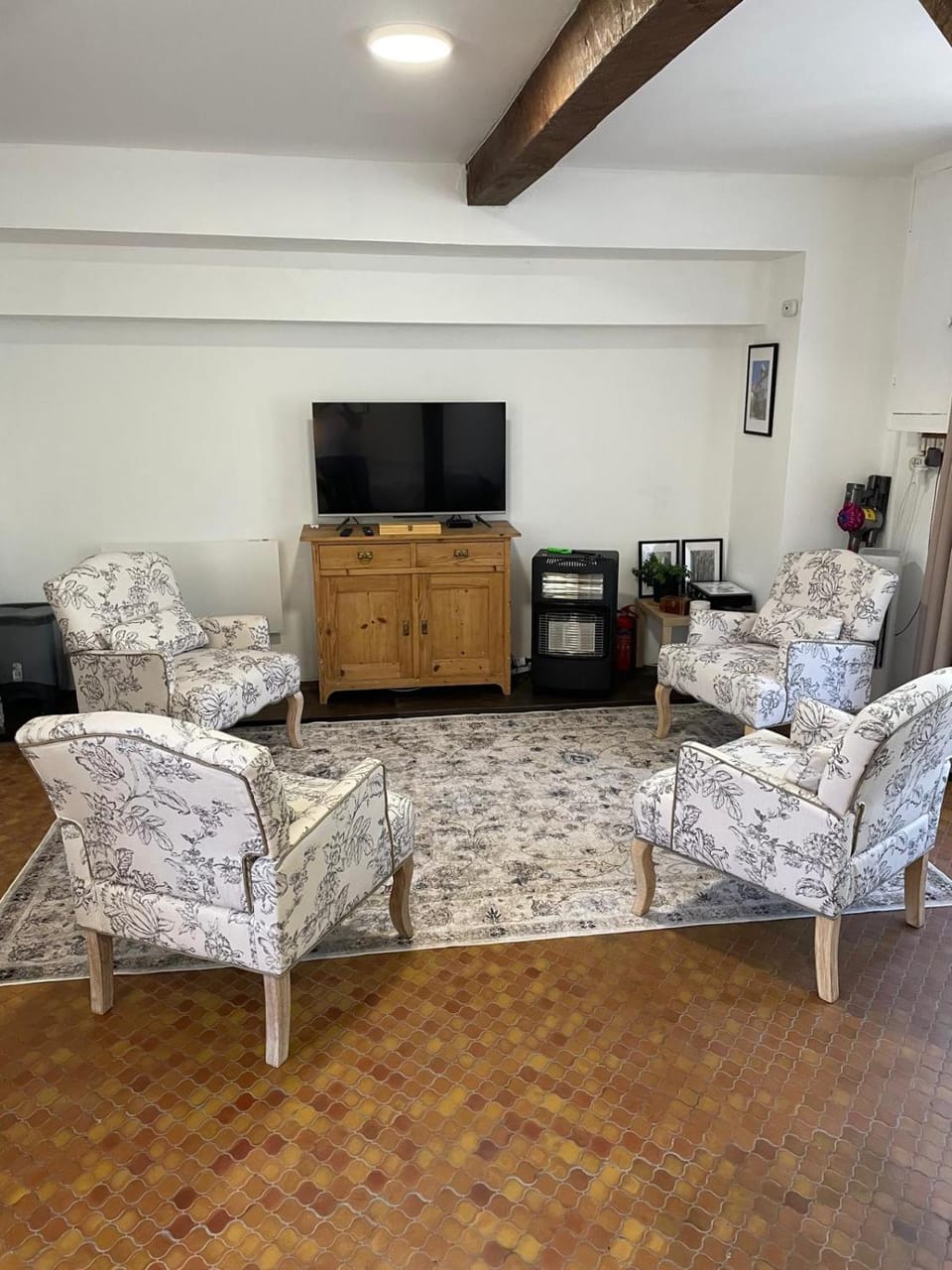 Seating area